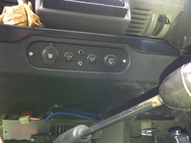 Defender Seat Heater Switch Centre Console