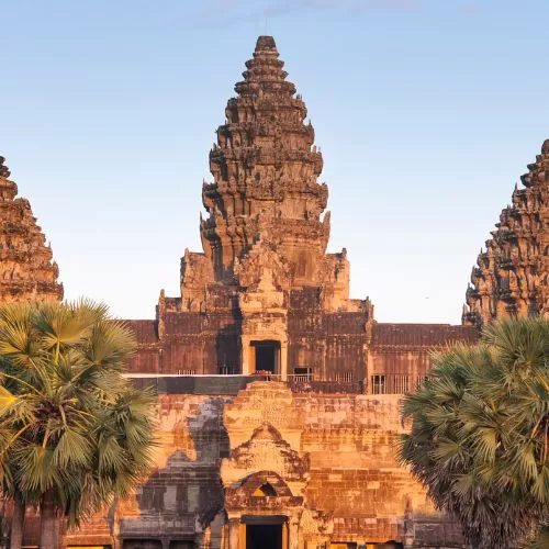 UNESCO Angkor Wat - The World's Largest Religious Structure