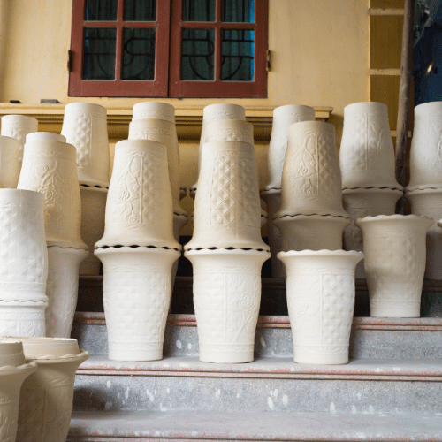 Bat Trang pottery class in Bat Trang Pottery Village