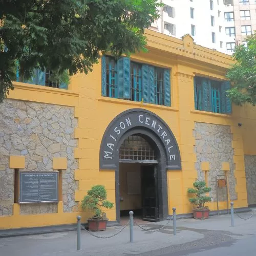 Hoa Lo Prison