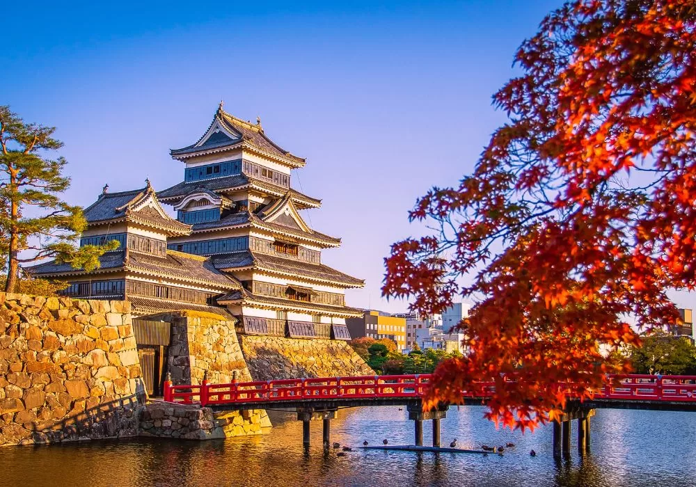 Matsumoto Castle Nagano Maple leaves autumn