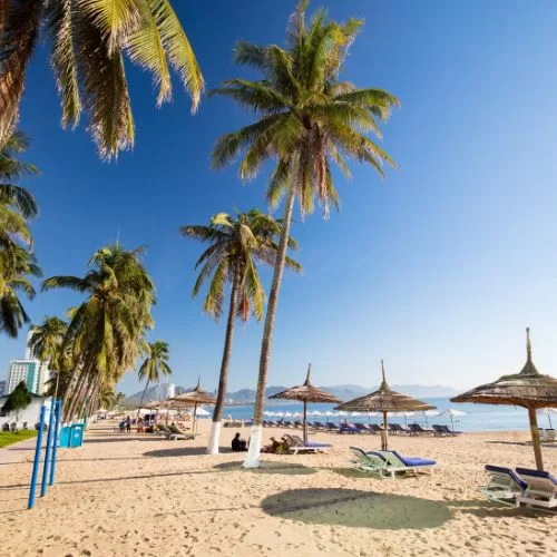 Nha Trang - relax on the beach