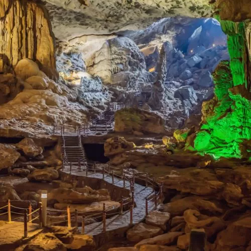 Tour The Hang Sung Sot Cave 