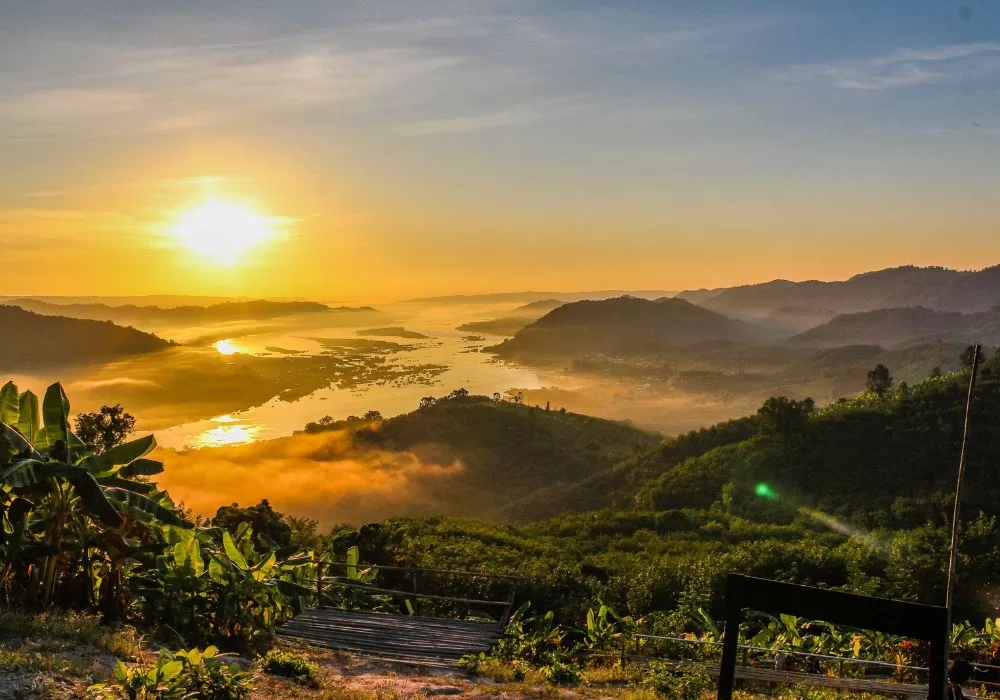 Isan Sunrise Mekong River Phu Huay Isan Sangkhom