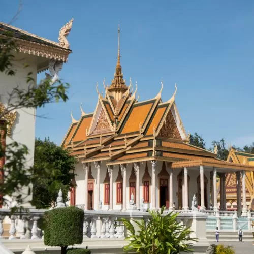 Top 10 Phnom Penh - The Silver Pagoda