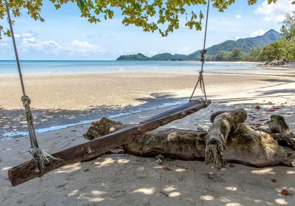 Koh Chang Beach Swing