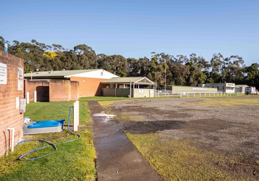 Meeniyan Recreation Reserve Toilet Blocks